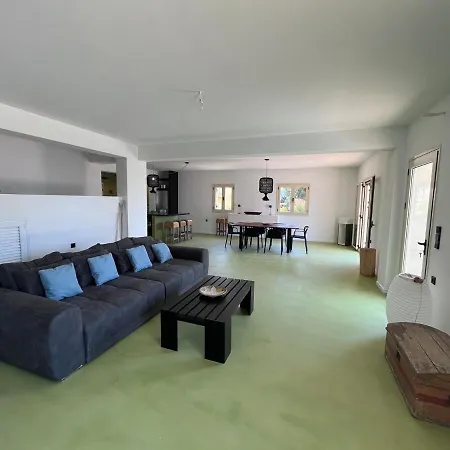 Casa Thalassa Near ヴィラ *